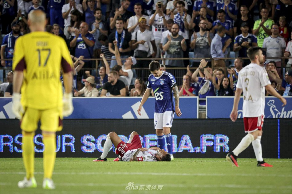 均与英女超 均与英女超