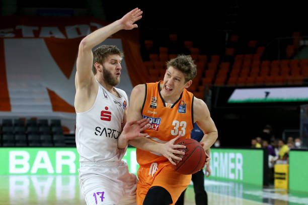 在季前赛中 在季前赛中